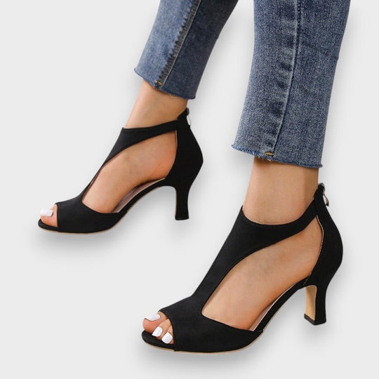 Чай - Обувки